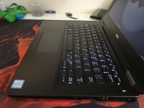 *1ST BID TAKES!*IMMACULATE AND SUPERFAST*DELL LATITUDE*i5-6200U*8GB DDR4*256GB SSD*WARRANTY 2020*